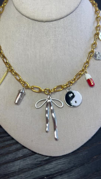 90'S Vibe Charm Necklace